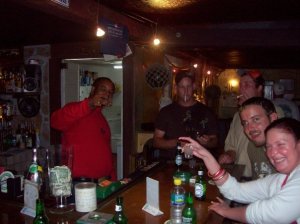 4672_520037096426_6493683_n