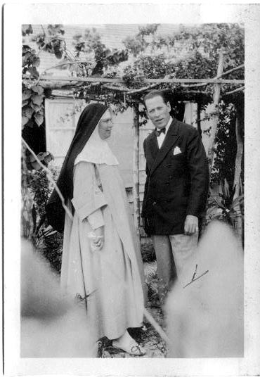 Sister Arcadia and William in St_ Maarten