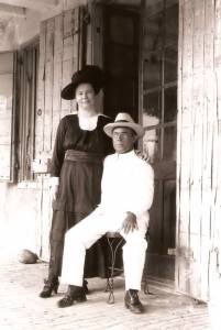 Peter Lambertus Labega and his wife Mary Eliza Hassell.