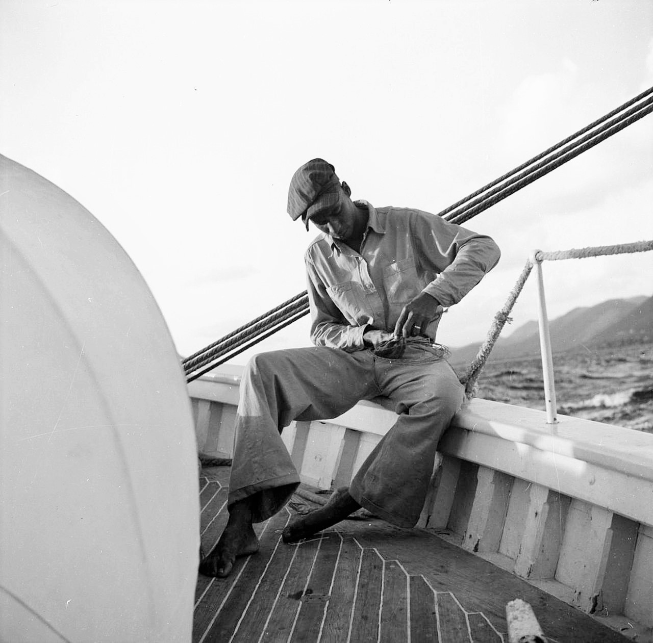 2abb42c121a3cb4099c7a5806b02fd6bcb52dc78b5a4ed410b8ee987764089bb